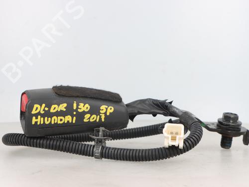 Used Seat buckle Seat buckle 38935335 38935335