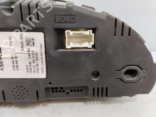 Instrument cluster MERCEDES-BENZ SPRINTER 3-t Van (B906) 211 CDI (906.611, 906.613) | BP19157034C47 