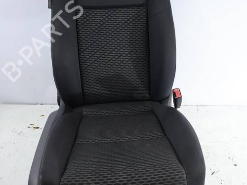 Right front seat VW GOLF VI (5K1) 1.6 TDI | BP39509233C16 - Image 7