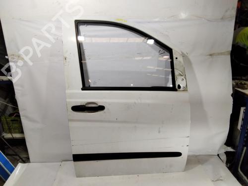 Used Right front door MERCEDES-BENZ VITO Bus (W639) 110 CDI (639.701, 639.703, 639.705) (95 hp) 32444393