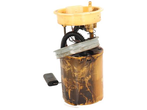 Used Fuel pump VW NEW BEETLE Convertible (1Y7) 1.9 TDI (100 hp) 31124545