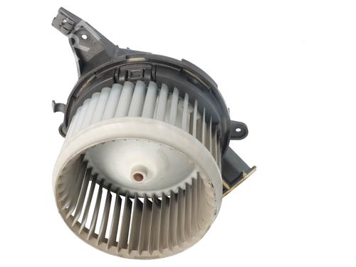 Used Heater blower motor Heater blower motor FIAT 500L (351_, 352_) [2012-2026] 34352960 34352960