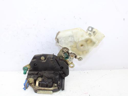 Used Front right lock NISSAN ALMERA II (N16) [2000-2025]  13617687