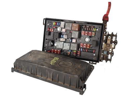 fuse-box-opel-astra-j-p10-2009-2010-2011-2012-2013-2014-2015-2016-36532388 main image