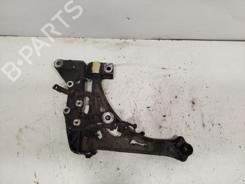 Used Left front suspension arm AUDI A3 Sportback (8PA) [2004-2015]  23224485