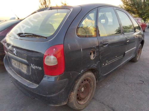 Engine control unit (ECU) CITROËN XSARA PICASSO (N68) 1.6 HDi | BP18887044M57 