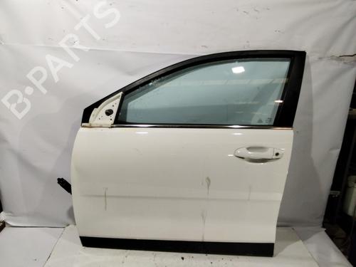 Used Left front door KIA STONIC (YB) [2017-2026]  32083499