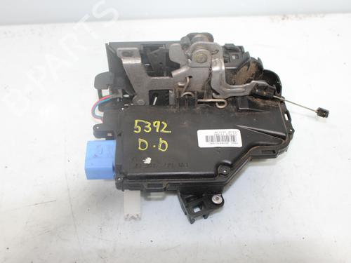 Vergrendeling rechts voor VW CADDY III MPV (2KB, 2KJ, 2CB, 2CJ) 1.9 TDI (105 hp) 17454262