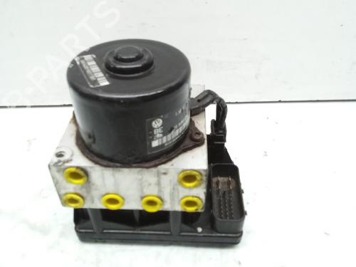 Abs pomp VW GOLF IV (1J1) 1.9 TDI (110 hp) 8584674