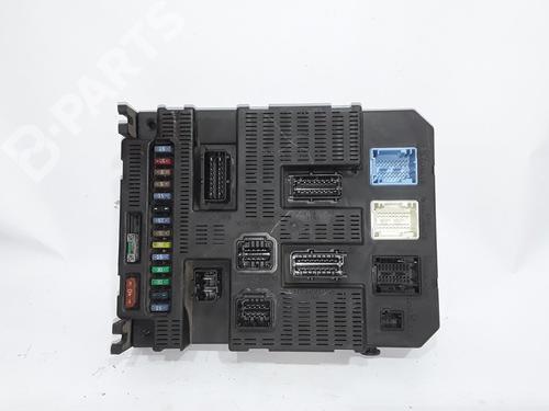 Used Fuse box Fuse box PEUGEOT 207 SW (WK_) 1.6 16V (120 hp) 10777437 10777437