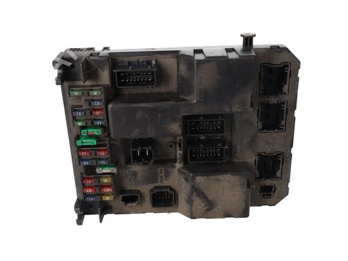Used Fuse box Fuse box 38095667 38095667