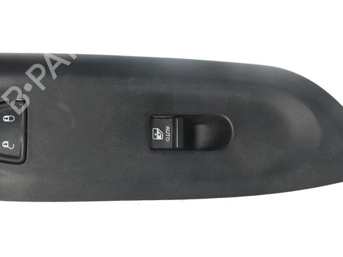 Used Right front window switch Right front window switch FIAT 500X (334_) [2014-2026] 33398513 33398513