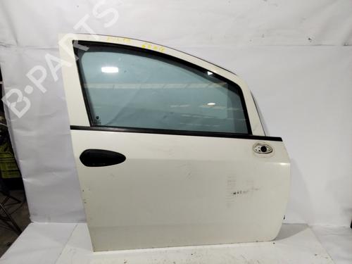 Used Right front door FIAT PUNTO (188_) 1.3 JTD 16V (70 hp) 31331061