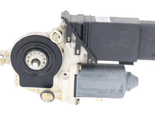 right-front-window-motor-seat-leon-1m1-1999-2000-2001-2002-2003-2004-2005-2006-31118562 main image
