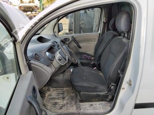 Left taillight RENAULT KANGOO / GRAND KANGOO II (KW0/1_) 1.5 dCi 70 (KW0V, KW0A) | BP19798515C34 
