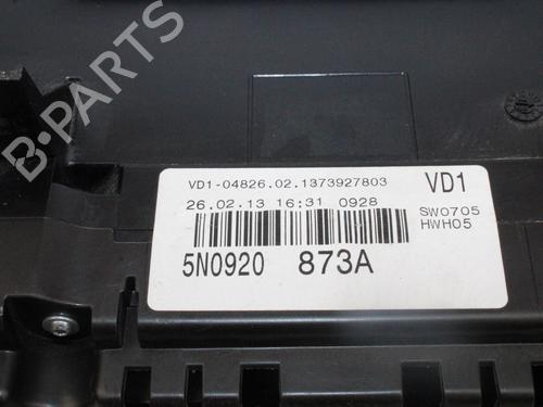 Instrument cluster VW TIGUAN (5N_)  | BP15125121C47 