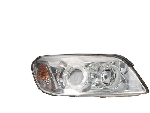 Used Right headlight CHEVROLET CAPTIVA (C100, C140) 2.0 D (150 hp) 29905026
