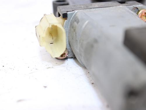 Right front window motor KIA CARENS III MPV (UN)  | BP15558768E20 