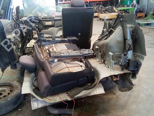 Right front steering knuckle NISSAN X-TRAIL III (T32_, T32R, T32RR)  | BP15608791M26 