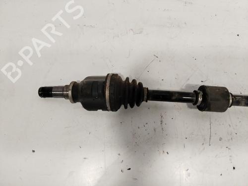 Right front driveshaft TOYOTA YARIS (_P13_) 1.5 Hybrid (NHP130_, NHP130) | BP27239013M39 