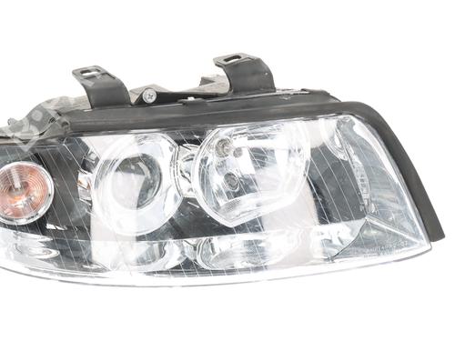 Used Right headlight AUDI A4 B6 (8E2) 1.9 TDI (130 hp) 30810776