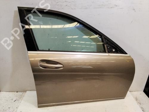 Used Right front door MERCEDES-BENZ C-CLASS (W204) C 200 CDI (204.007, 204.006) (136 hp) 19430540