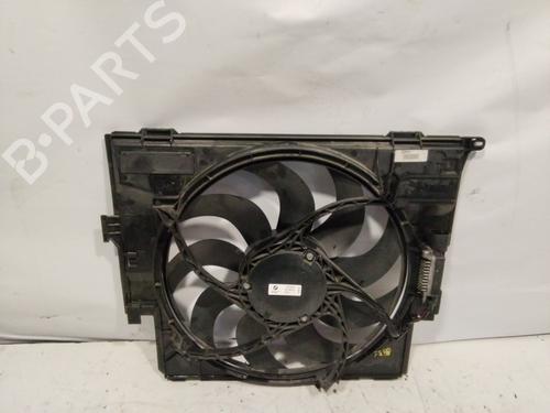 Used Radiator fan BMW 1 (F20) 118 d (143 hp) 25858220