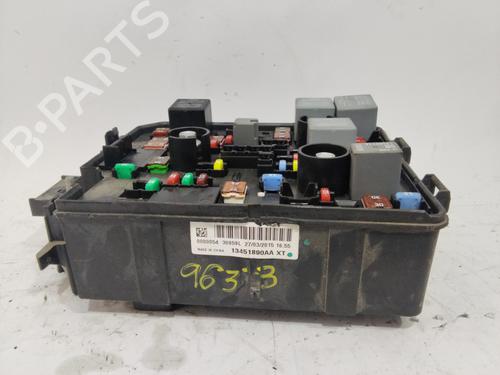 Fuse box OPEL CORSA E (X15) | BP28376317E1