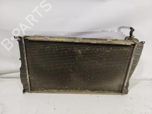 Radiatore acqua BMW 1 (E87) 118 d (122 hp) 30808633