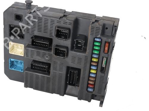 fuse-box-citroen-c4-coupe-la_-2004-2005-2006-2007-2008-2009-2010-2011-2012-2013-36670339 main image