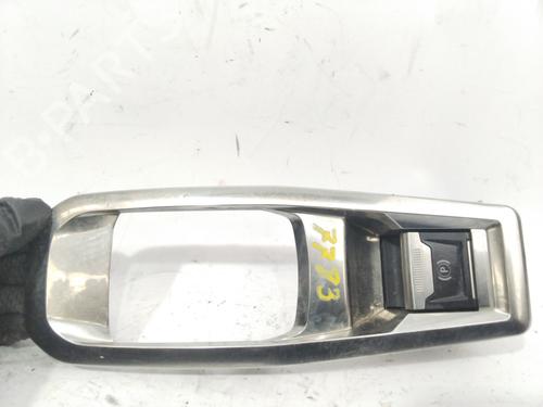 Used Electric handbrake PEUGEOT 3008 III (KA_, KB_, KC_) Hybrid 136 (KAHPYE) (136 hp) 21605971