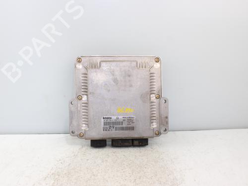 Used Engine control unit (ECU) PEUGEOT 307 (3A/C) 2.0 16V (136 hp) 18260202