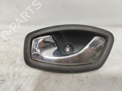 Used Front right interior door handle RENAULT CAPTUR I (J5_, H5_) [2013-2025]  26961693