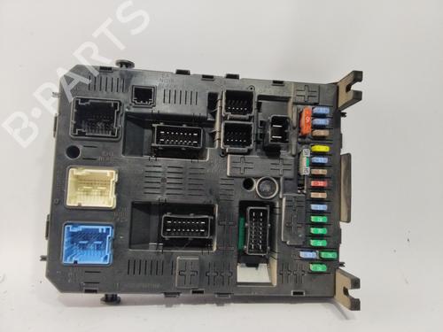 Used Fuse box CITROËN BERLINGO Box Body/MPV (B9) 1.6 HDi 90 4x4 (90 hp) 29399118