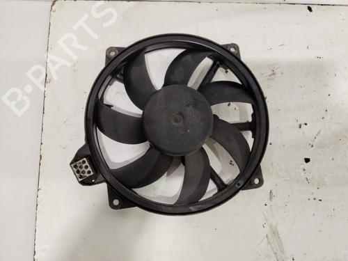 radiator-fan-renault-megane-iii-grandtour-kz01-2008-2009-2010-2011-2012-2013-2014-2015-2016-32112065 main image