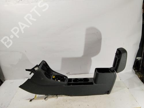 Used Armrest / Center console Armrest / Center console 36798513 36798513
