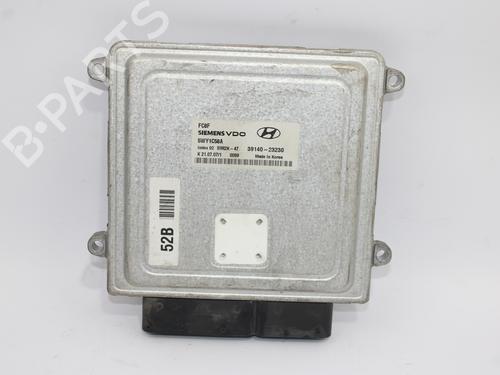 Used Engine control unit (ECU) HYUNDAI i30 (FD) [2007-2012]  12002085