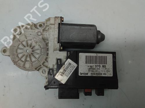 Used Right front window motor CITROËN C8 (EA_, EB_) 2.0 HDi (109 hp) 8582921