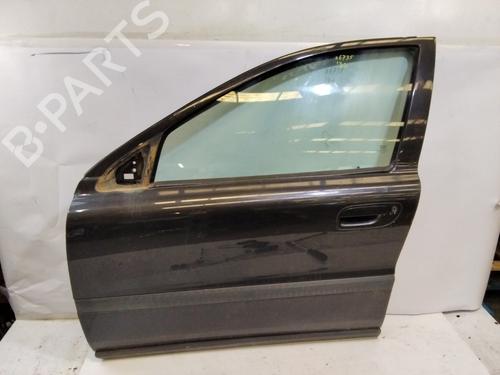 Used Left front door VOLVO V70 II (285) D5 (163 hp) 18321297