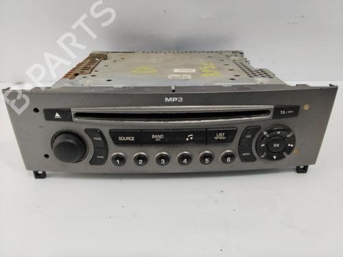 Radio TOYOTA COROLLA (_E12_) 2.0 D-4D (CDE120R, CDE120L_) | BP29962725E6