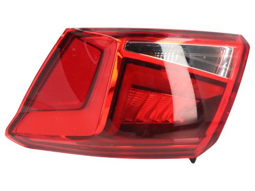Used Right taillight SEAT ARONA (KJ7, KJP) 1.0 TSI (95 hp) 31116392