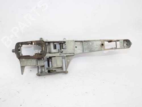 Used Front left exterior door handle PEUGEOT 308 I (4A_, 4C_) [2007-2016]  15351145