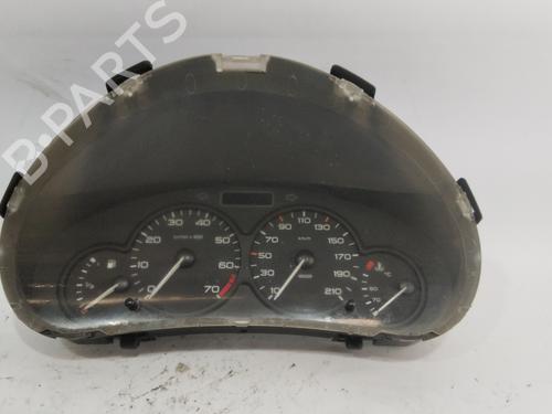 Used Instrument cluster PEUGEOT 206 Hatchback (2A/C) [1998-2012]  27197403