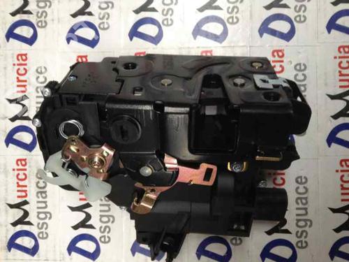 Used Rear left lock VW GOLF IV (1J1) [1997-2008]  8558160