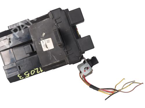 Fuse box HYUNDAI SANTA FÉ I (SM) 2.0 CRDi 4x4 | BP37459799E1 - Image 4