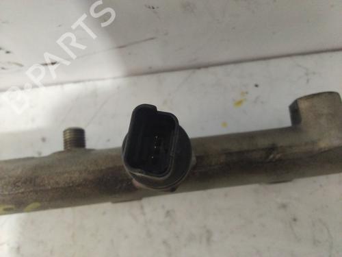 Injection rail CITROËN C5 I (DC_) 2.0 HDi (DCRHZB, DCRHZE) | BP25873101M98 