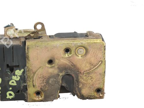 Used Front right lock CITROËN BERLINGO / BERLINGO FIRST MPV (MF_, GJK_, GFK_) [1996-2026]  31813296