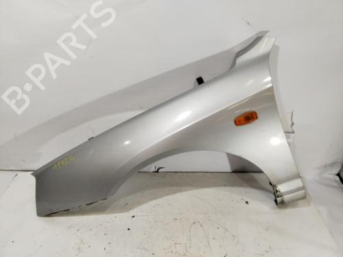 Used Left front fenders Left front fenders HYUNDAI ELANTRA III Saloon (XD) 2.0 CRDi (113 hp) 35948072 35948072