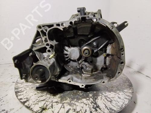 gearbox-renault-clio-ii-bb_-cb_-1998-1999-2000-2001-2002-2003-2004-2005-2006-2007-2008-2009-2010-2011-2012-2013-2014-2015-2016-31124560 main image