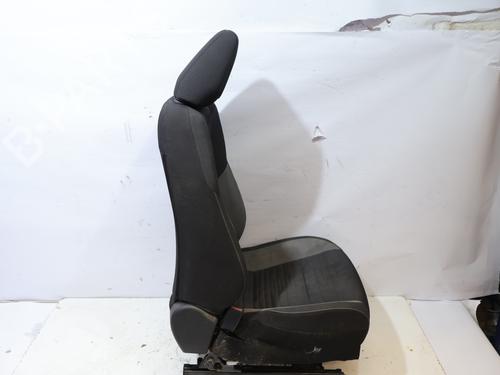 Left front seat TOYOTA AURIS (_E18_) | BP37641785C15 - Image 2